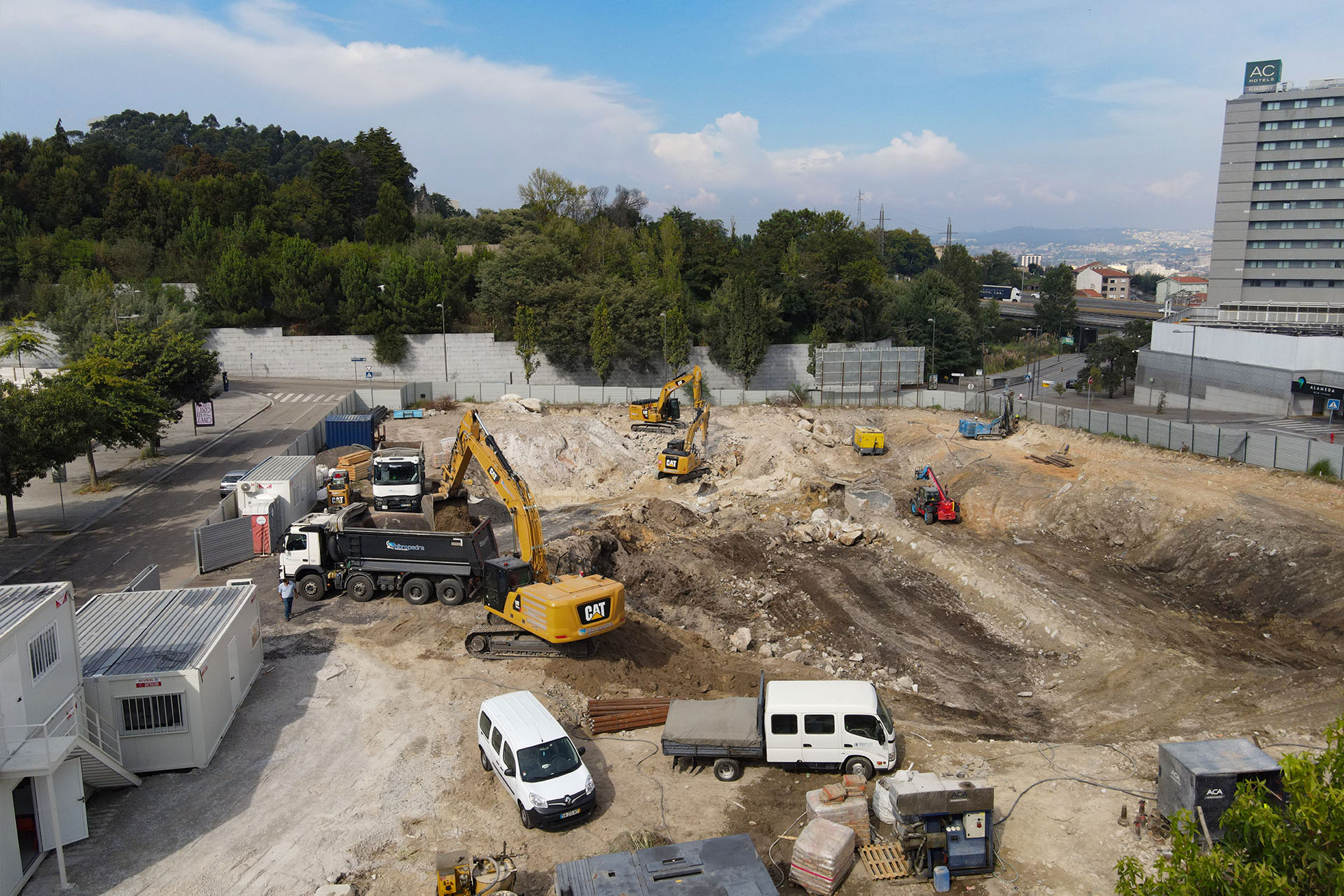 Ferreira Build Power COMPLEXO HABITACIONAL – PORTO